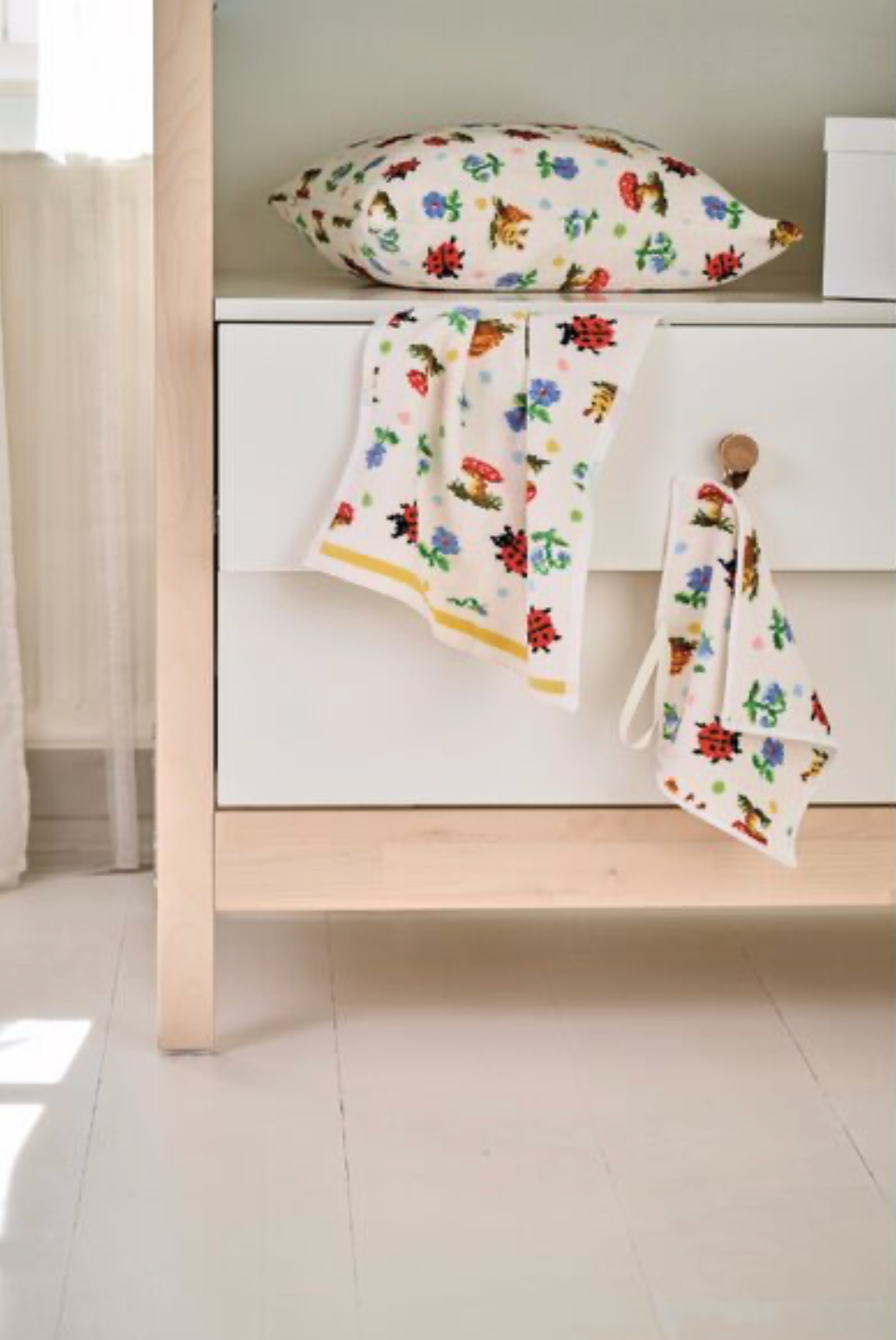 Gesichtstuch Pauli Dots