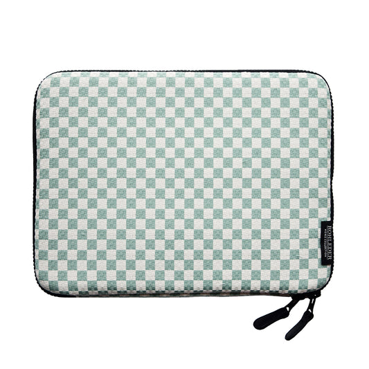 Tablet Case Basket