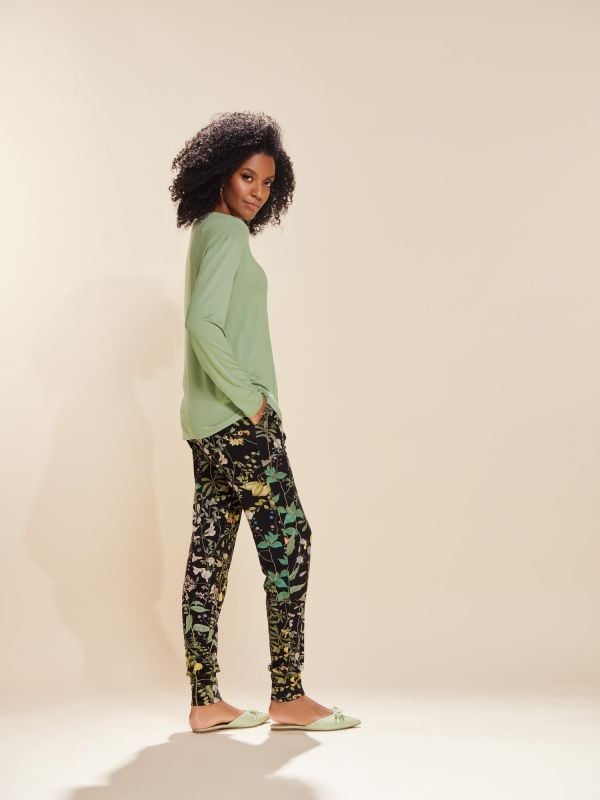 Hose Jules Augustine